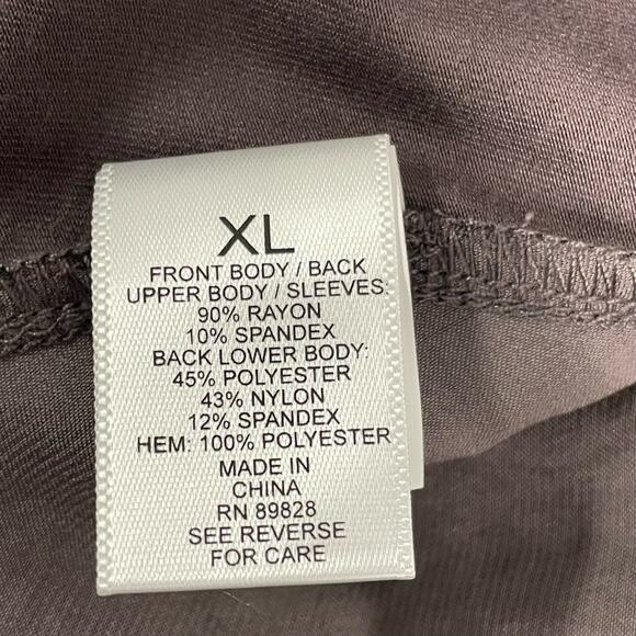 Logo Lori Goldstein Tunic Top Size L Red Asher Velvet Burnout High Low size XL - Picture 9 of 13